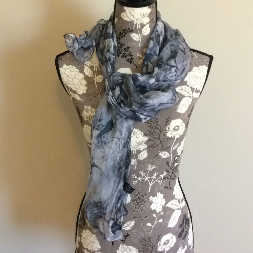 Ladies Scarf Lightweight